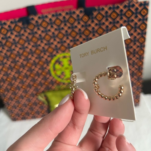 Tory Burch Beaded Small Hoop Earrings Huggie Earrings Gold - Picture 4 of 6